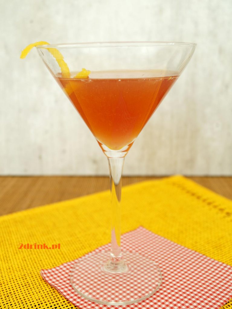 cosmopolitan drink