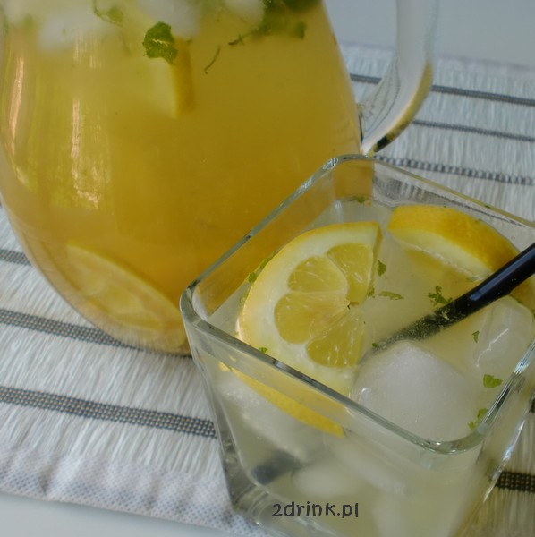 Lemoniada miętowo-imbirowa