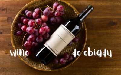 Wino do obiadu — jak dobrać butelkę, żeby podkreślić smak każdego dania